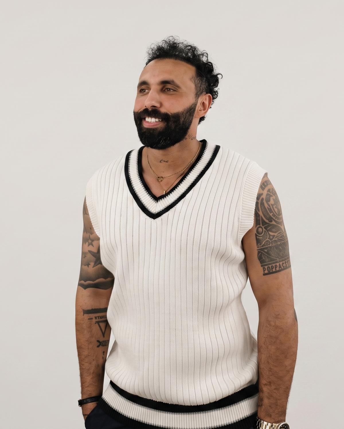 Lagos - V-Neck Sweater Vest - Cream